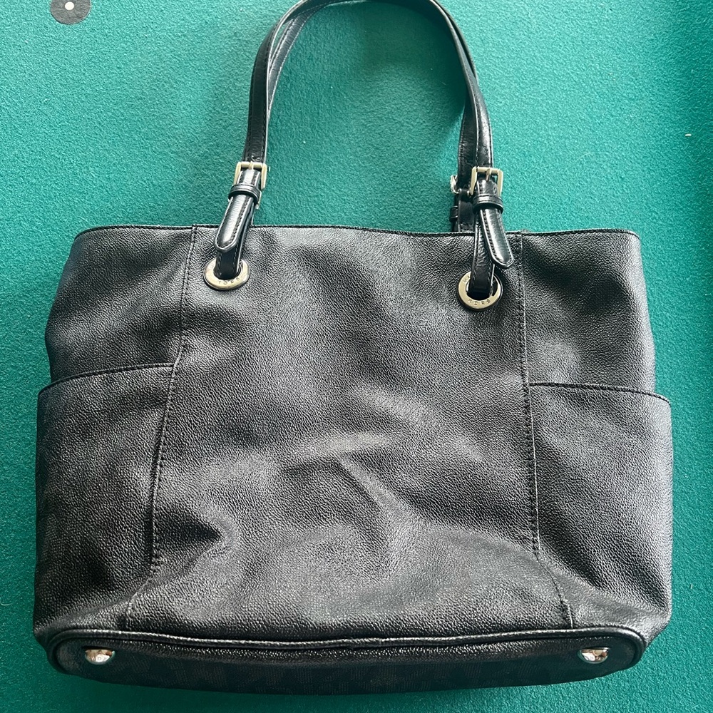 Michael Kors black tote purse